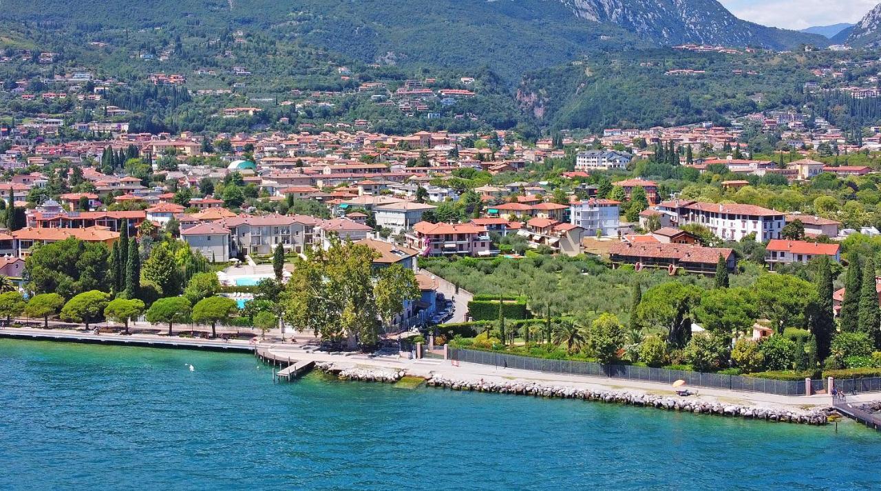 Corte Fasanella 78 Toscolano Maderno Luaran gambar